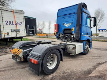 Тягач Mercedes-Benz ACTROS 1843: фото 4