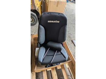 Кабина и интерьер KOMATSU