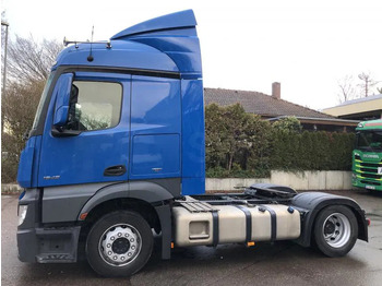 Тягач MERCEDES-BENZ Actros 1845