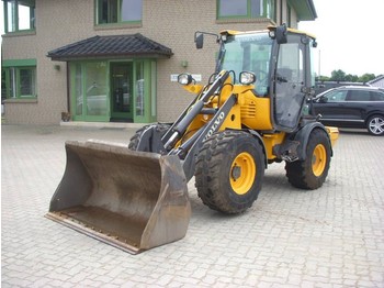 Колёсный погрузчик Volvo L 20 F (12001167): фото 1