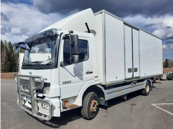 Грузовик с закрытым кузовом MERCEDES-BENZ Atego