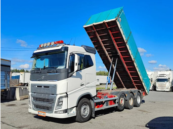 Самосвал VOLVO FH16 750
