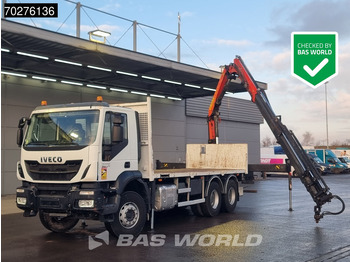 Грузовик бортовой/ Платформа IVECO Trakker