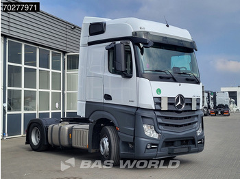 Тягач Mercedes-Benz Actros 1851 Actros 4X2 BigSpace 2x Tanks: фото 3 Тягач Mercedes-Benz Actros 1851 Actros 4X2 BigSpace 2x Tanks: фото 3