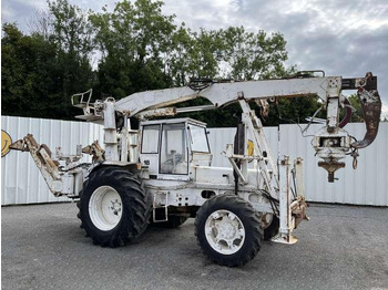 Трактор LANDINI