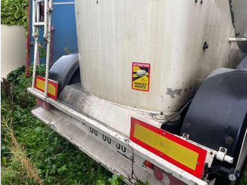 Прицеп-цистерна для транспортировки газа Spitzer EUROVRAC A CIMENT: фото 4 Прицеп-цистерна для транспортировки газа Spitzer EUROVRAC A CIMENT: фото 4