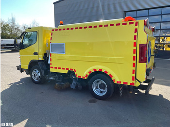 Mitsubishi Canter 7C15 Brock sweeper Just 94.095 km! в лизинг Mitsubishi Canter 7C15 Brock sweeper Just 94.095 km!: фото 4