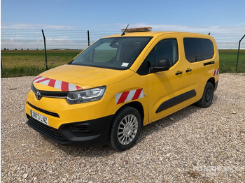 Микроавтобус TOYOTA Proace