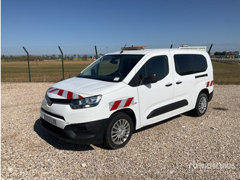 Микроавтобус TOYOTA Proace