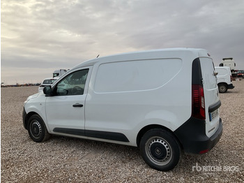 Коммерческий автомобиль RENAULT Kangoo