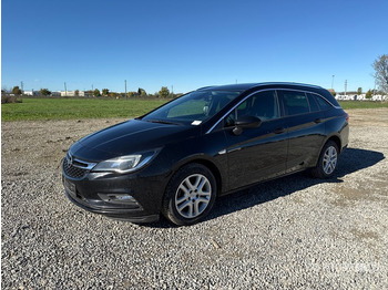 Легковой автомобиль OPEL