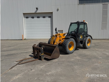 Телескопический погрузчик JCB