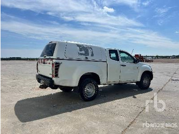 Грузовик бортовой/ Платформа ISUZU 4x4 Crew Cab Pick-up: фото 3