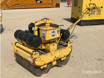 Каток тротуарный BOMAG