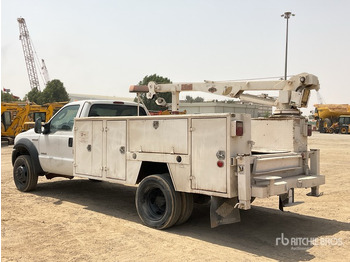 Коммунальная/ Специальная техника 2006 Ford F550XL SUPER DUTY 4x2 Service Truck: фото 4