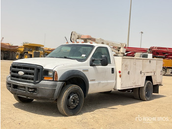 Коммунальная/ Специальная техника 2006 Ford F550XL SUPER DUTY 4x2 Service Truck: фото 2