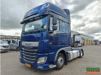 Тягач DAF XF 440