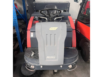 Промышленная подметальная машина