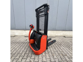 Штабелер LINDE L12