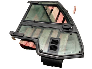 Дверь и запчасти NISSAN