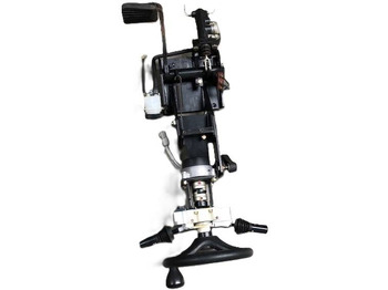 : фото в шапке страницы