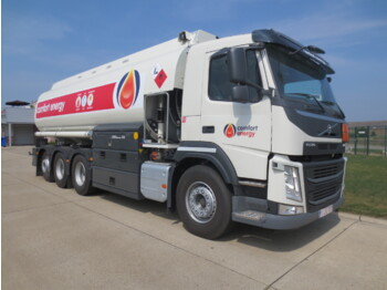 Грузовик-цистерна Volvo FM: фото 3
