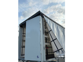 : фото в шапке страницы