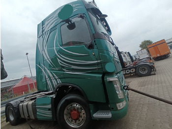 Тягач Volvo FH 500 4x2T X-Track Globe I-PARC HydraulikUNFALL: фото 2 Тягач Volvo FH 500 4x2T X-Track Globe I-PARC HydraulikUNFALL: фото 2