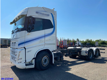 Грузовик-шасси VOLVO FH13 500