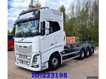 Грузовик-шасси VOLVO FH16 650