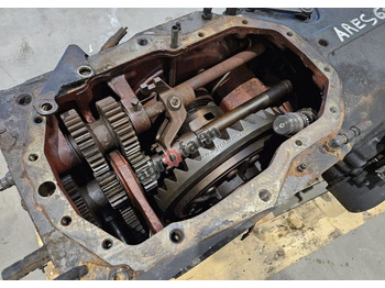 Коробка передач Tylny most Renault Ares 616 851B6: фото 2 Коробка передач Tylny most Renault Ares 616 851B6: фото 2