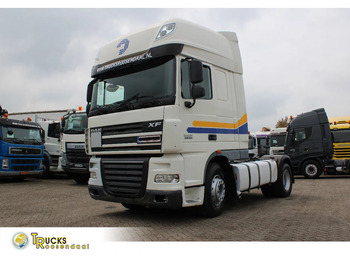 Тягач DAF XF 105 460