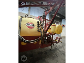 Прицепной опрыскиватель Hardi Navigator 3000 Echo: фото 3 Прицепной опрыскиватель Hardi Navigator 3000 Echo: фото 3