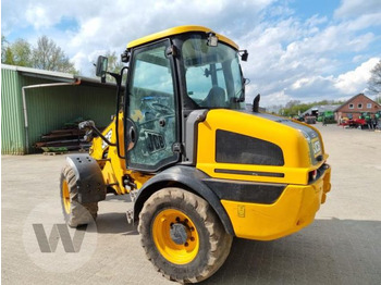 Колёсный погрузчик JCB TM 220: фото 3