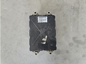 Блок управления VOLVO FH4 FM4 / ADBLUE SCR CONTROL UNIT / 21911783 P01: фото 3