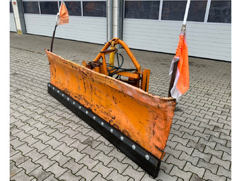 Отвал для снега UNIMOG