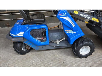 Компактный фронтальный погрузчик