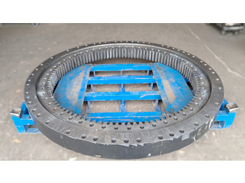 Поворотное кольцо CASE