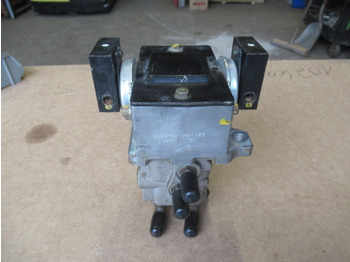 Педаль для Строительной техники Hitachi HVP05S-040-101 -: фото 3