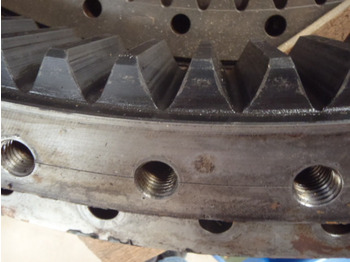 Поворотное кольцо для Строительной техники Liebherr 982706001: фото 2