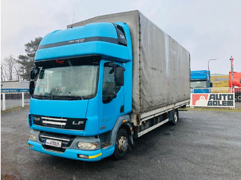 Тентованный грузовик DAF LF 45 220