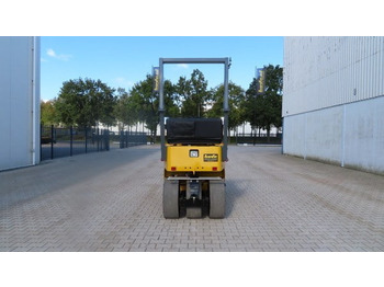 Пневмоколесный каток Sakai TS 160-3: фото 3