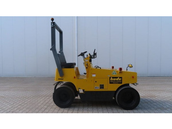 Пневмоколесный каток