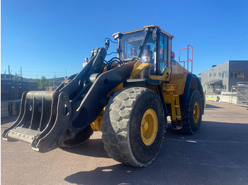 Колёсный погрузчик VOLVO L180H