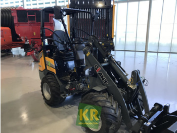 Новый Компактный фронтальный погрузчик G2200E Giant: фото 2