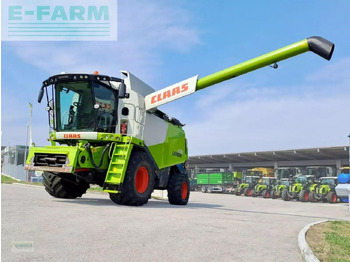 Зерноуборочный комбайн CLAAS Lexion 600