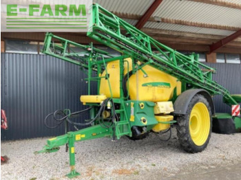 Прицепной опрыскиватель JOHN DEERE