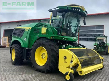 Кормоуборочный комбайн JOHN DEERE 8600