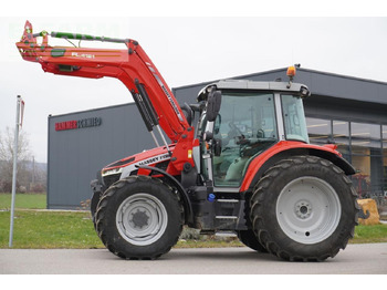Трактор MASSEY FERGUSON 100 series