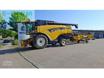Зерноуборочный комбайн NEW HOLLAND CX series